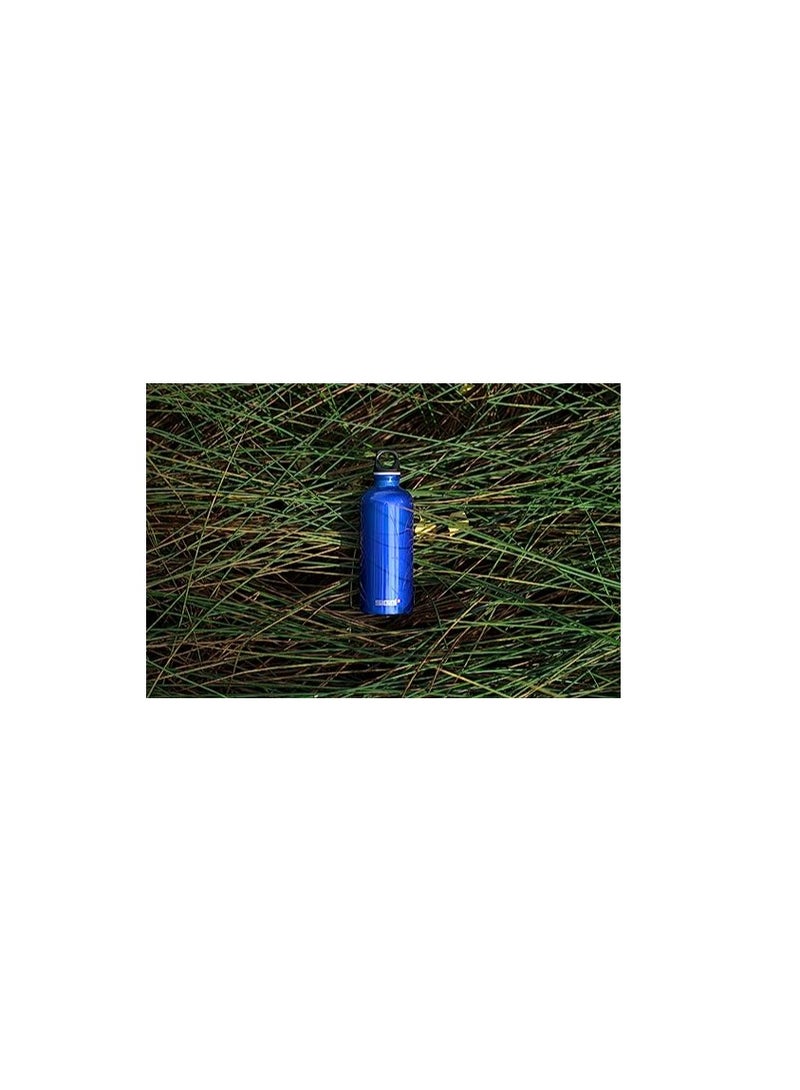SIGG Traveller Water Bottle (1 L), Pollutant-Free and Leak-Proof Metal Bottle, Lightweight and Robust Aluminium Bottle with Screw Cap - Image 2