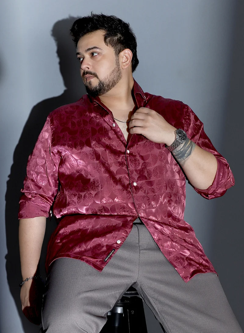 Instafab Plus Instafab Plus Men Semicurve-Jacquard Satin Shirt | One Piece Collar , Long Cuffed Sleeves | Button Closure , Straight Hem | Geometric Jacquard | Woven Fabric For Party & Evening Wear | Wine Red