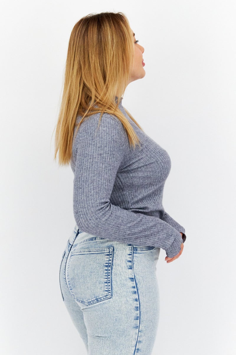 STEVE MADDEN BB Dakota by Steve Madden Women Ruffle Collar Heather Sweater, Heather Grey - Image 4