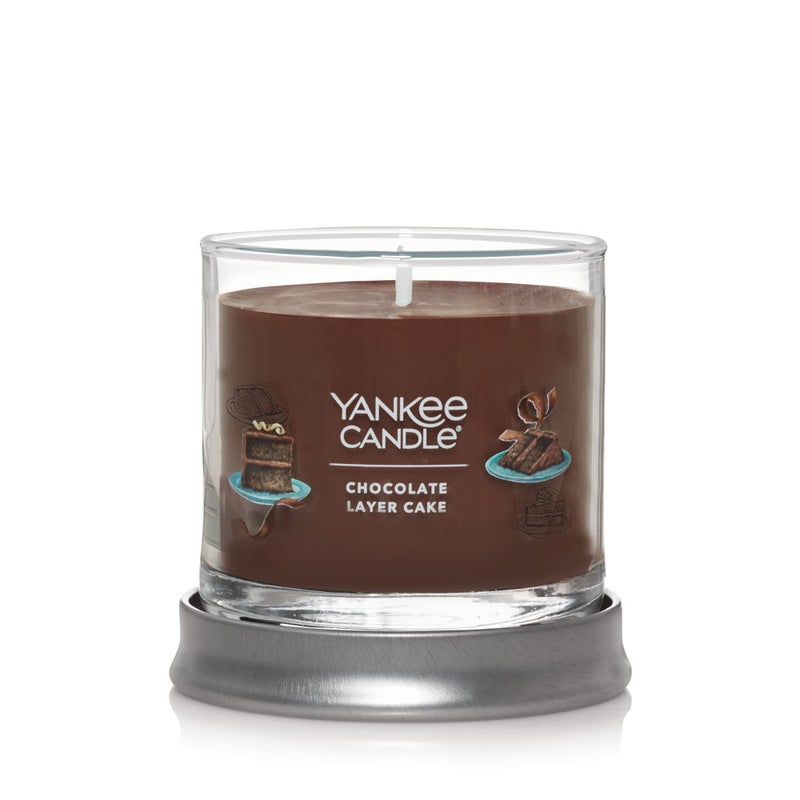 YANKEE CANDLE Yankee Candle Chocolate Layer Cake Scented Signature 43oz Small Tumbler Single Wick Candle Over 20 Hours of Burn Time