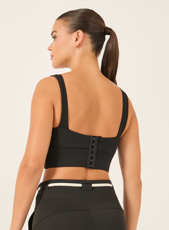 Styli Broad Underband Hook and Eye Detail Sports Bra  - Image 4
