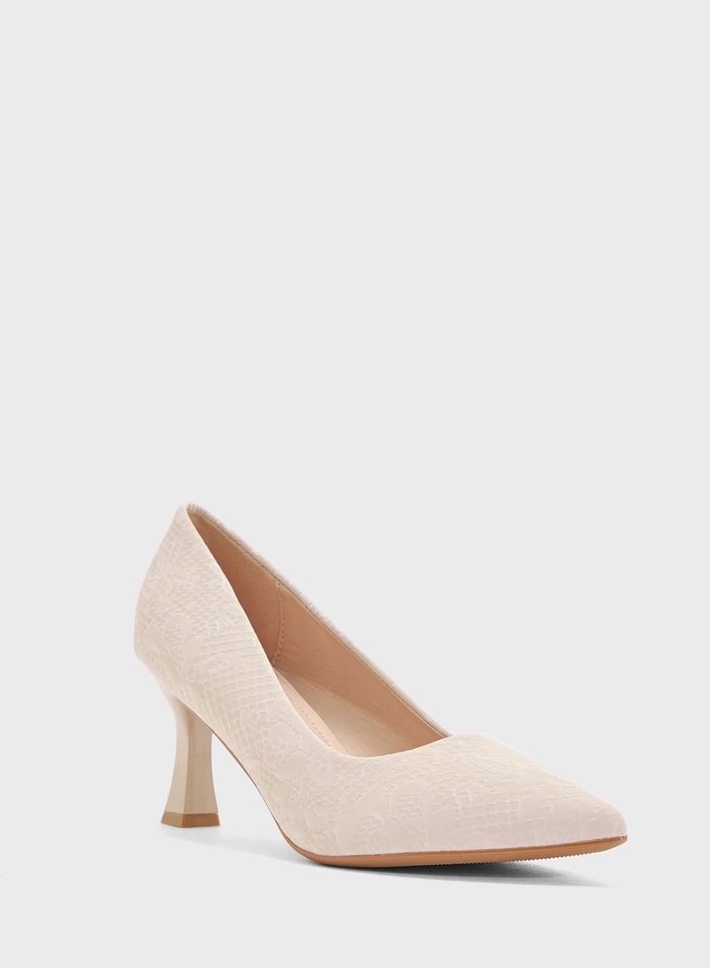 BR High Heel Pointed Pump  - Image 2