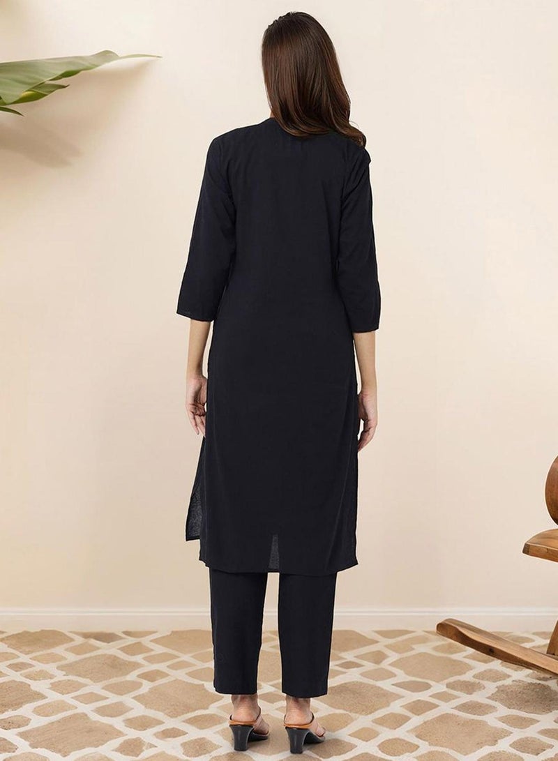 ISHIN Women's Black 100% Cotton Embellished Regular Fit Kurta Set  - Image 5