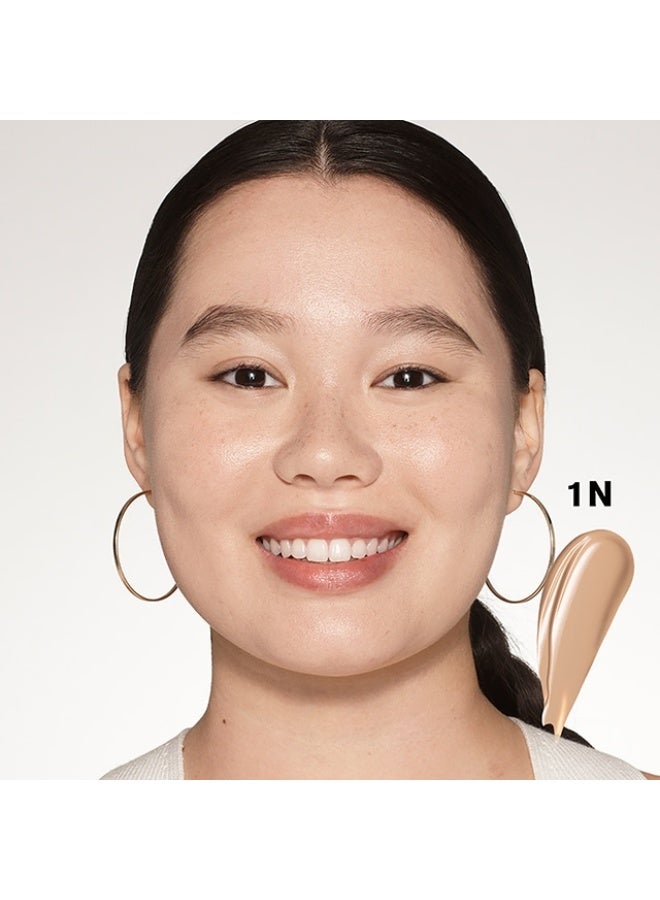 ESTEE LAUDER Futurist Soft Touch Brightening Skincealer Concealer - 1N Light - Image 3