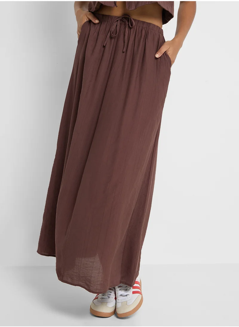 جينجر Linen Tie Up Vest & A Line Maxi Skirt Set