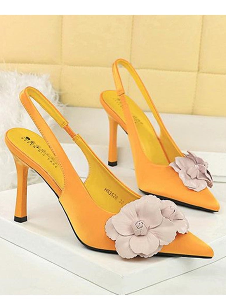 بيج تري المرأة مغلقة أشارت إصبع القدم كعب عالي مع الزهور الديكور الأصفر 9.5CM - Image 2