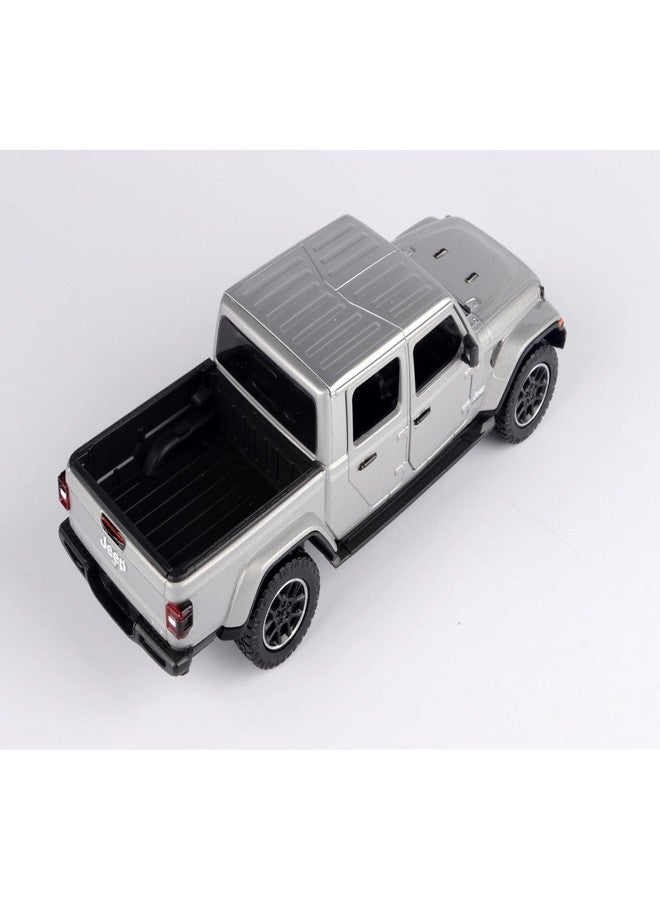 Motormax Toy 2021 Gladiator Overland (Closed Top) Pickup Truck Silver Metallic 124-127 Diecast Model Car by Motormax 79365 - Image 3