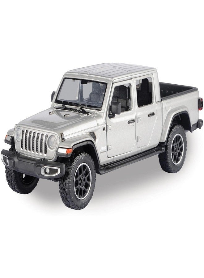 Motormax Toy 2021 Gladiator Overland (Closed Top) Pickup Truck Silver Metallic 124-127 Diecast Model Car by Motormax 79365 - Image 1