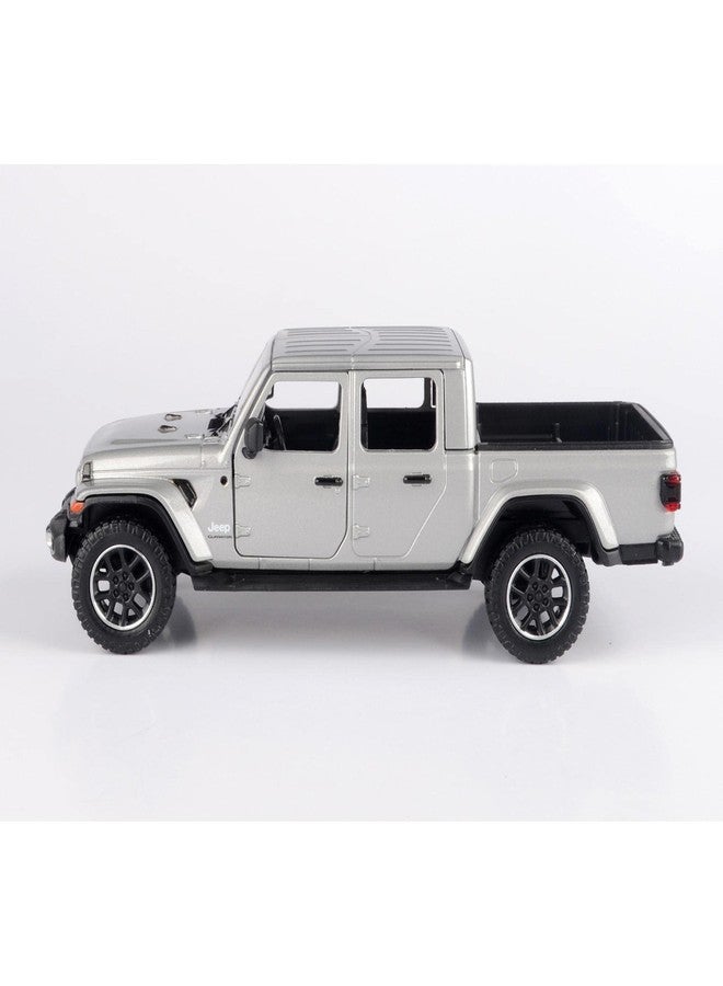 Motormax Toy 2021 Gladiator Overland (Closed Top) Pickup Truck Silver Metallic 124-127 Diecast Model Car by Motormax 79365 - Image 2