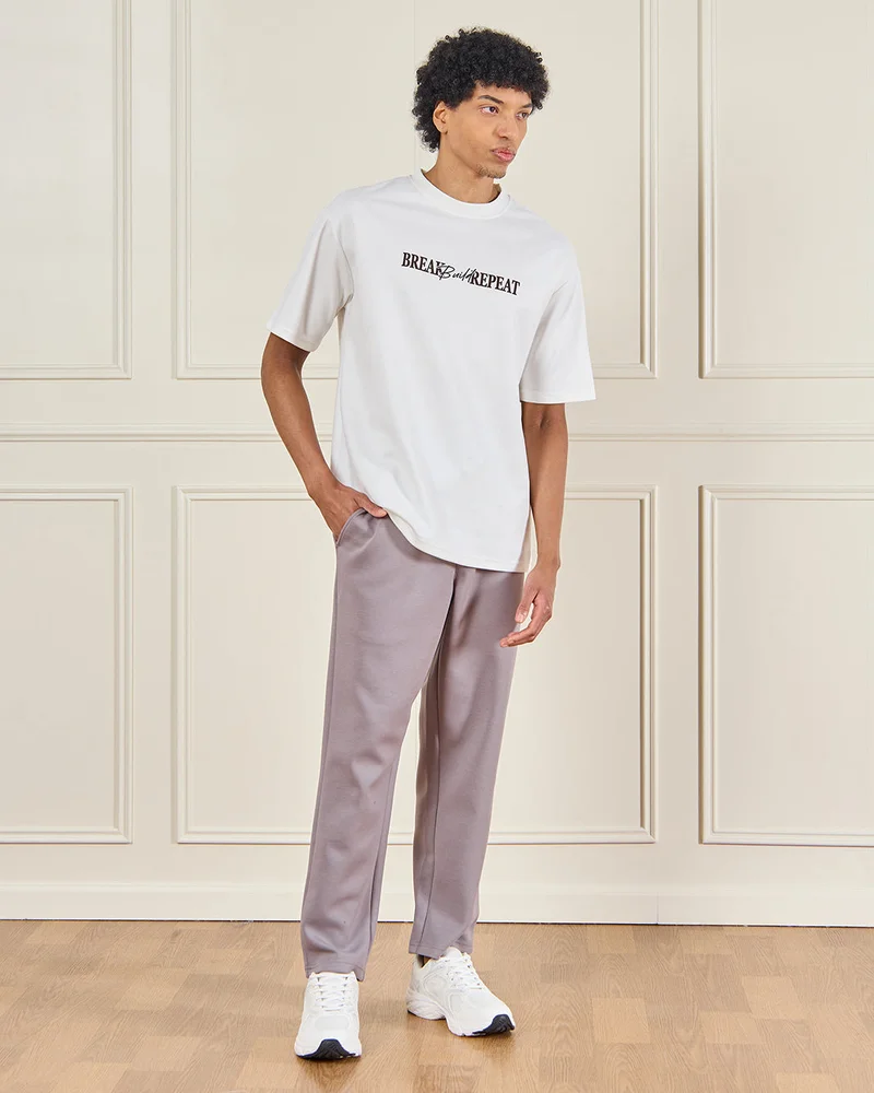 ردتاغ Men Plain Grey Signature Printed Track Pants