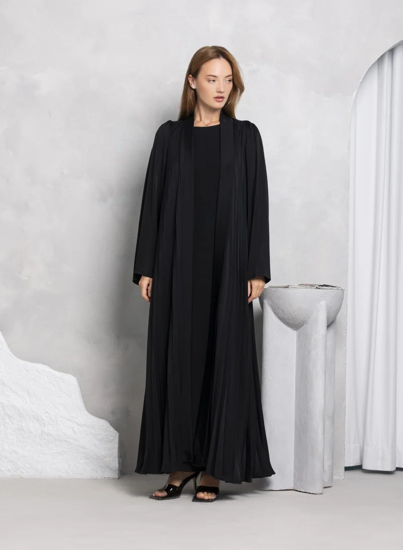 نيكياس قماش نيدا مع بطانة سادة وعباية مجعدة