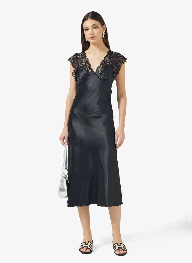 ELLA Night Dress With Lace