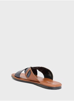 Robert Wood Cross Strap Casual Sandals  - Image 3