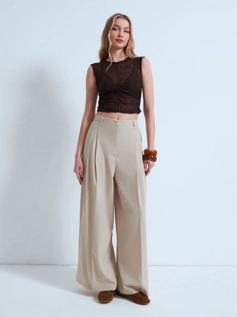 DILVIN Sleeveless Lace Ribbed Blouse - Image 1