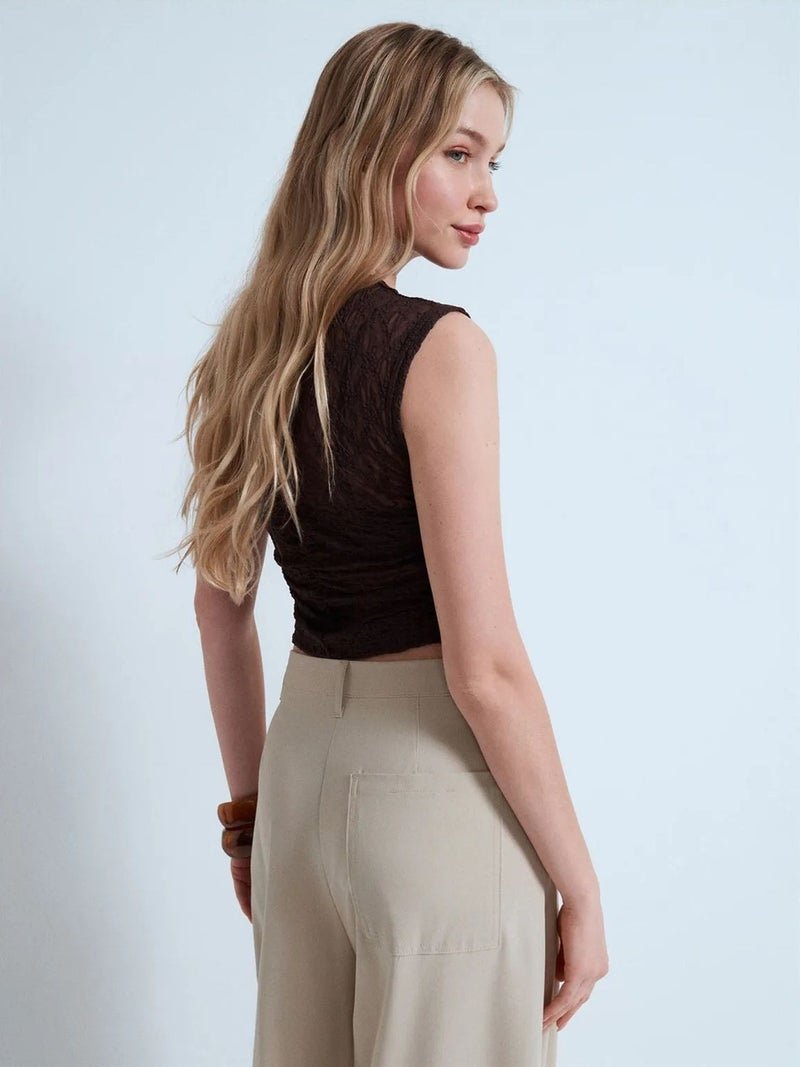 DILVIN Sleeveless Lace Ribbed Blouse - Image 2