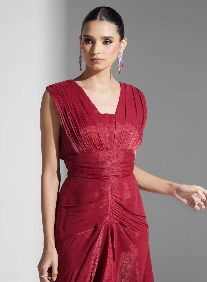 Namshi x Shimmering Scarlet Dress