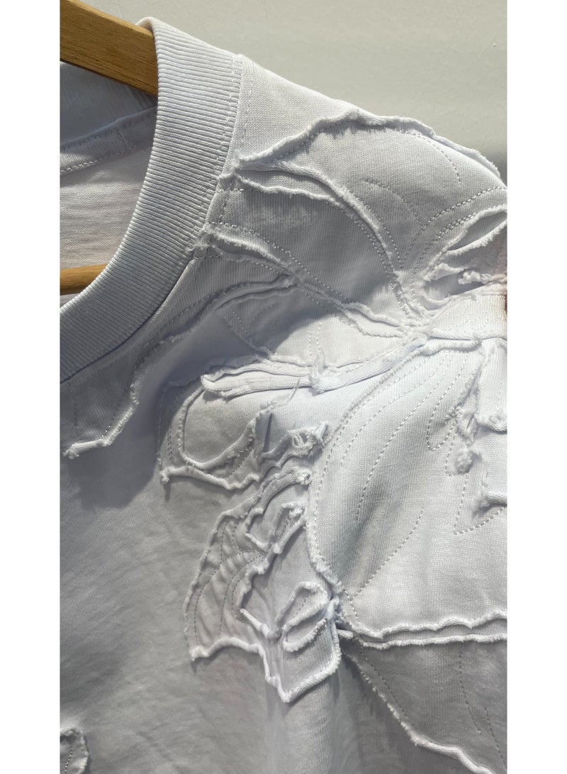 Hub For Less Heavyweight Men’s T-Shirt with Wide Collar & Embroidered Patch – Premium Fabric & Bold Design - Image 2