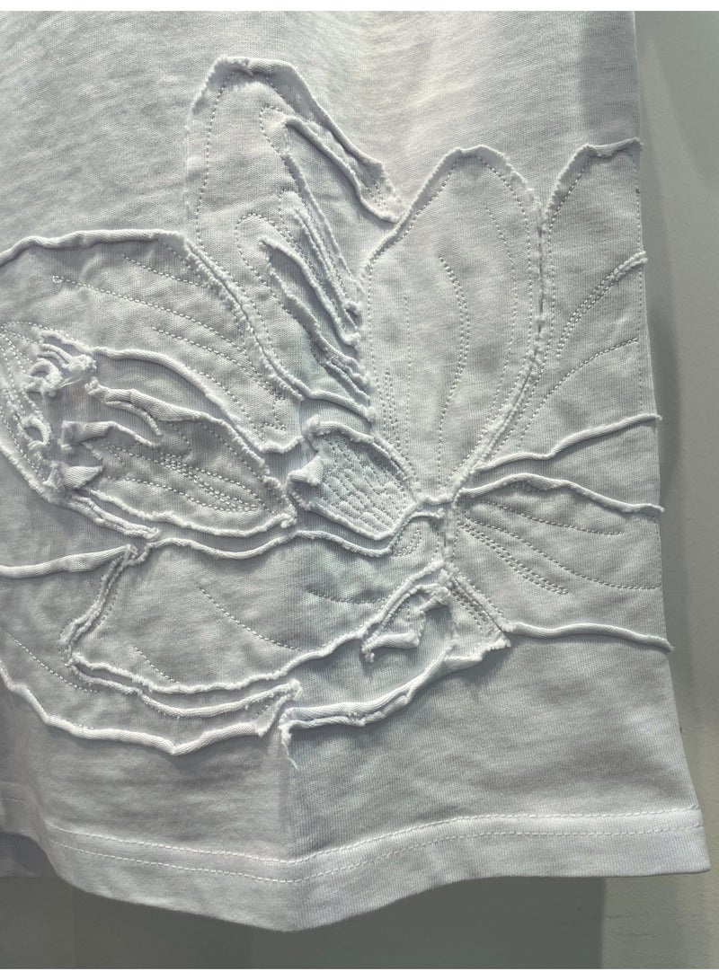 Hub For Less Heavyweight Men’s T-Shirt with Wide Collar & Embroidered Patch – Premium Fabric & Bold Design - Image 3