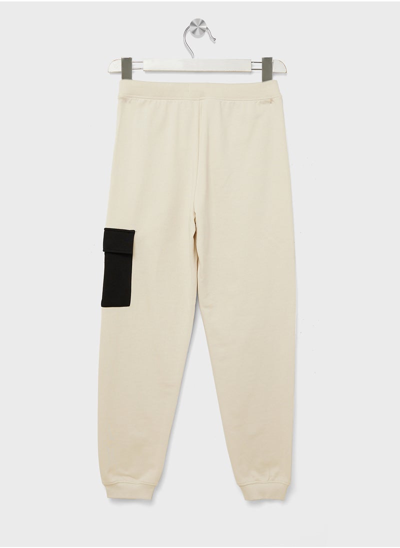 Calvin Klein Jeans Youth Color Block Cargo Sweatpants  - Image 2