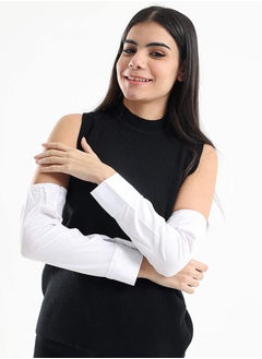 Detachable Sleeves with Buttoned Cuffs
