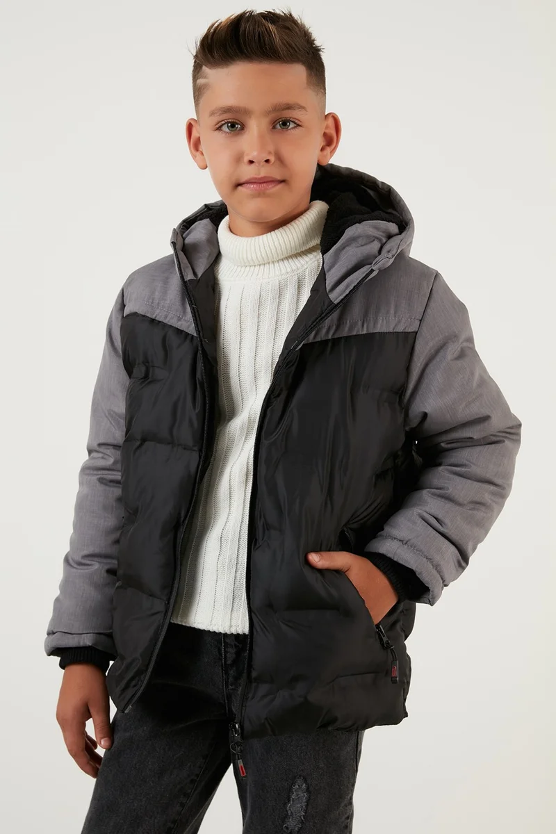 Lela Plush Lined Hooded Puffer Coat with Zipper Pockets Boys' Coat 5760041