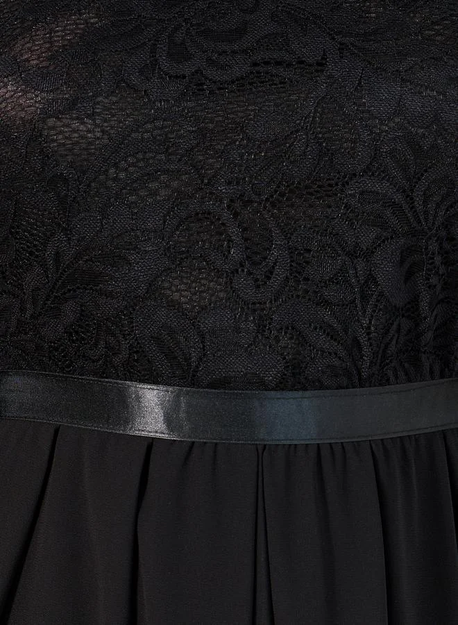 Styli Lace Bodice Midi Dress
