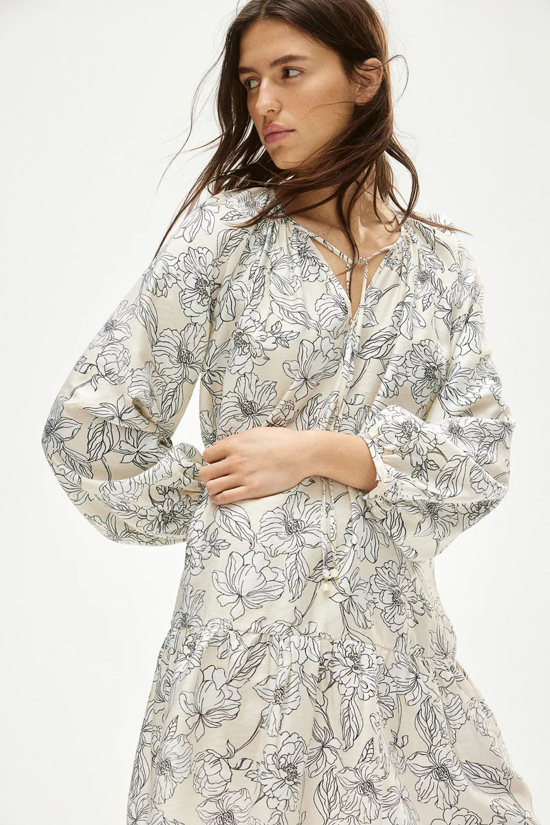 H&M Tie-Detail Dress
