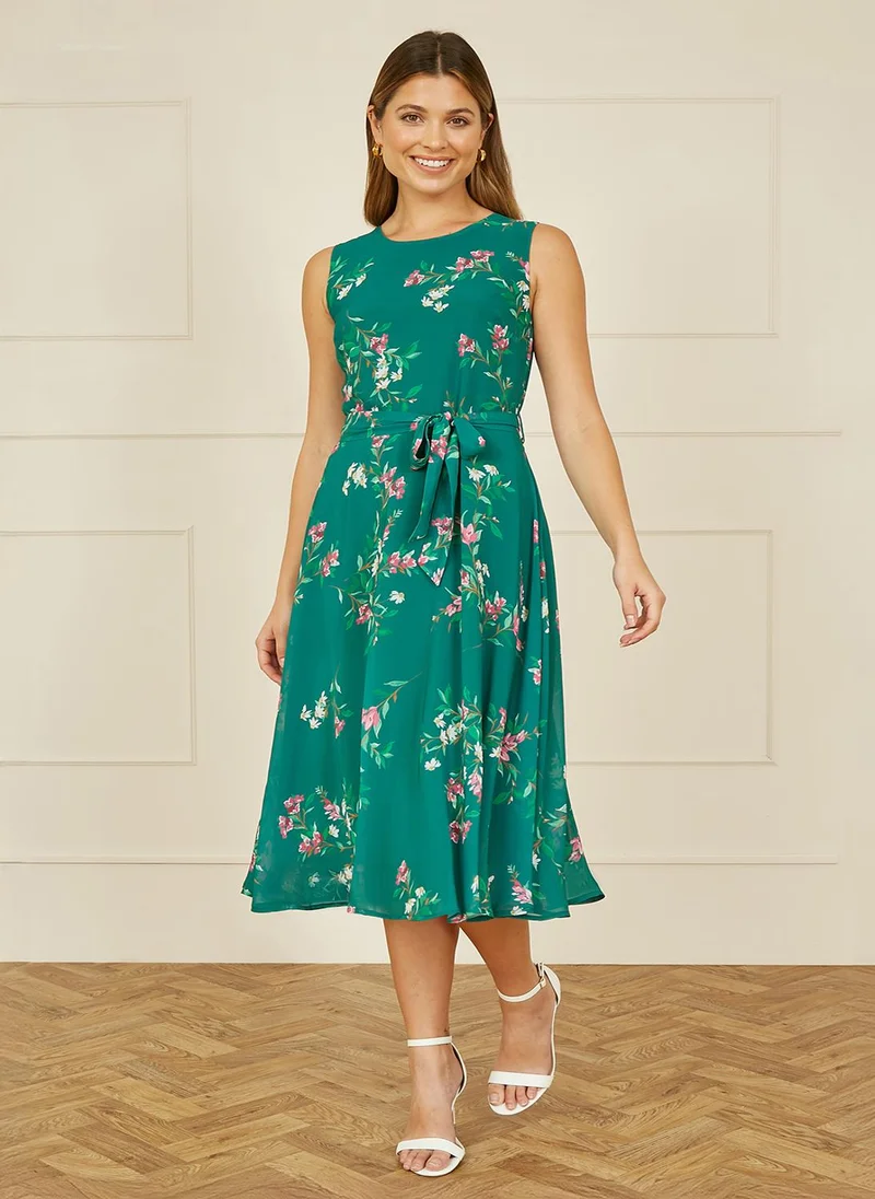 يامي Yumi Green Daisy Print Skater Dress