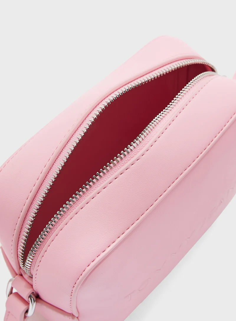 TOMMY JEANS Zip Over Crossbody