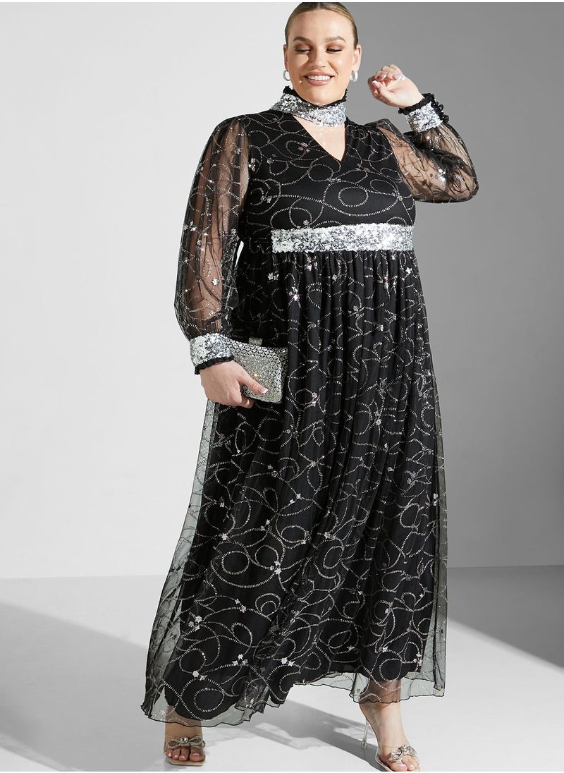 خزانة فستان بقصة مخروطية  - Image 4