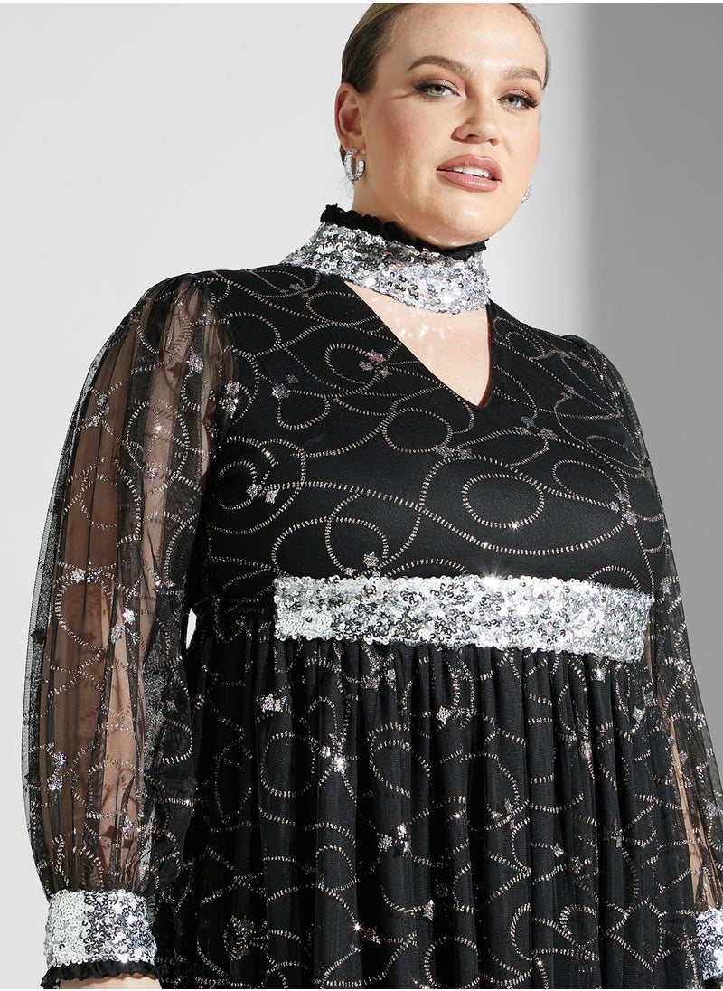 خزانة فستان بقصة مخروطية  - Image 3