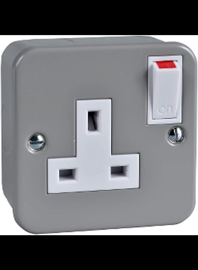 Metal Clad Switch Socket (13Amp) - Image 1