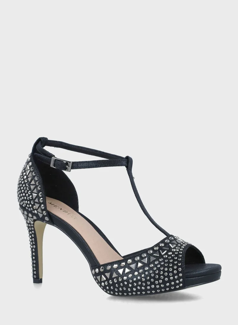 MENBUR Ankle Strap Sandals