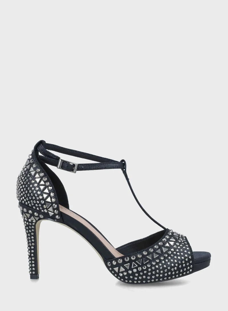 MENBUR Ankle Strap Sandals