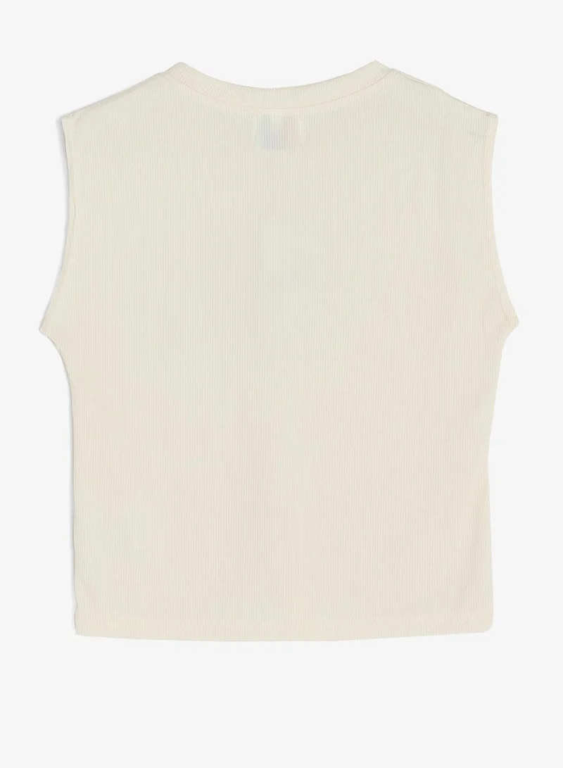 Pinata  Sleeveless Top and Shorts Set for Men | Best Price UAE