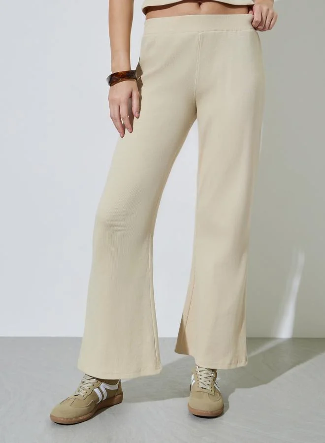 ستايلي Beige Solid Fit and Flare Leggings