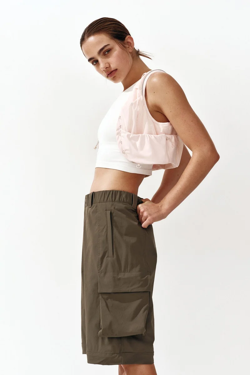 H&M  Zip off hiking trousers for Women | Best Price UAE