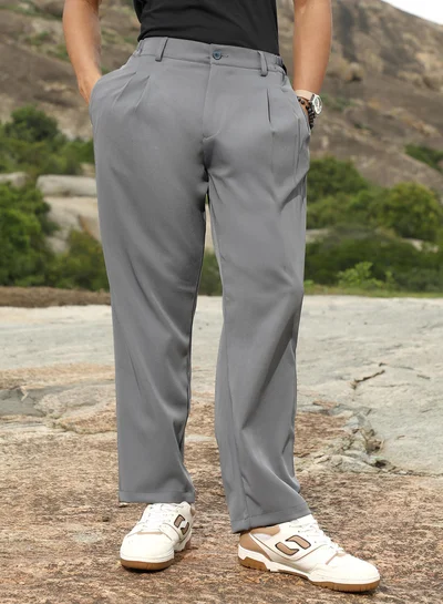 كامبوس سوترا سراويل رجالية كلاسيكية من كامبس سوترا بلون رمادي سادة بخصر متوسط وفتحة مستقيمة