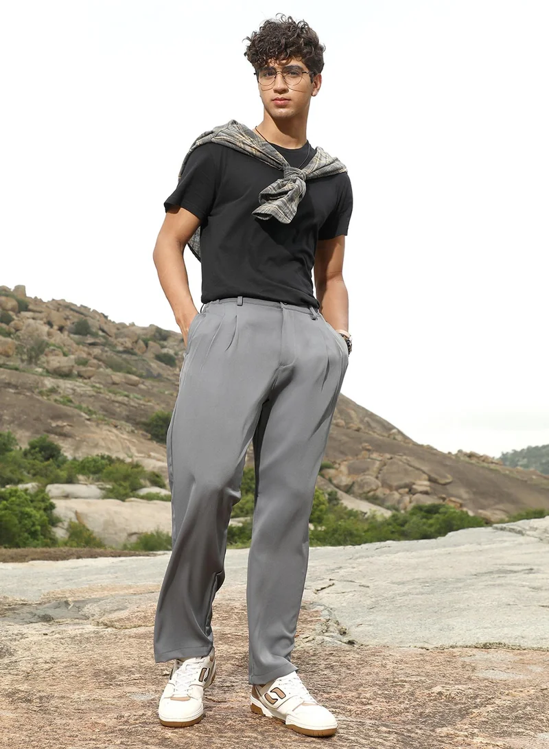 Campus Sutra Campus Sutra Men's Coin Grey Pleated Straight-Fit Tailoured Trousers | Mid-Rise , Straight Hem , Button Closure | Solid Plain | Polyester Blend Trousers For Formal & Office Wear