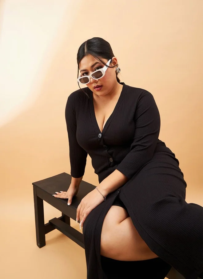 SASSAFRAS Curve Plus Size Black Ribbed A-Line Midi Dress for Women