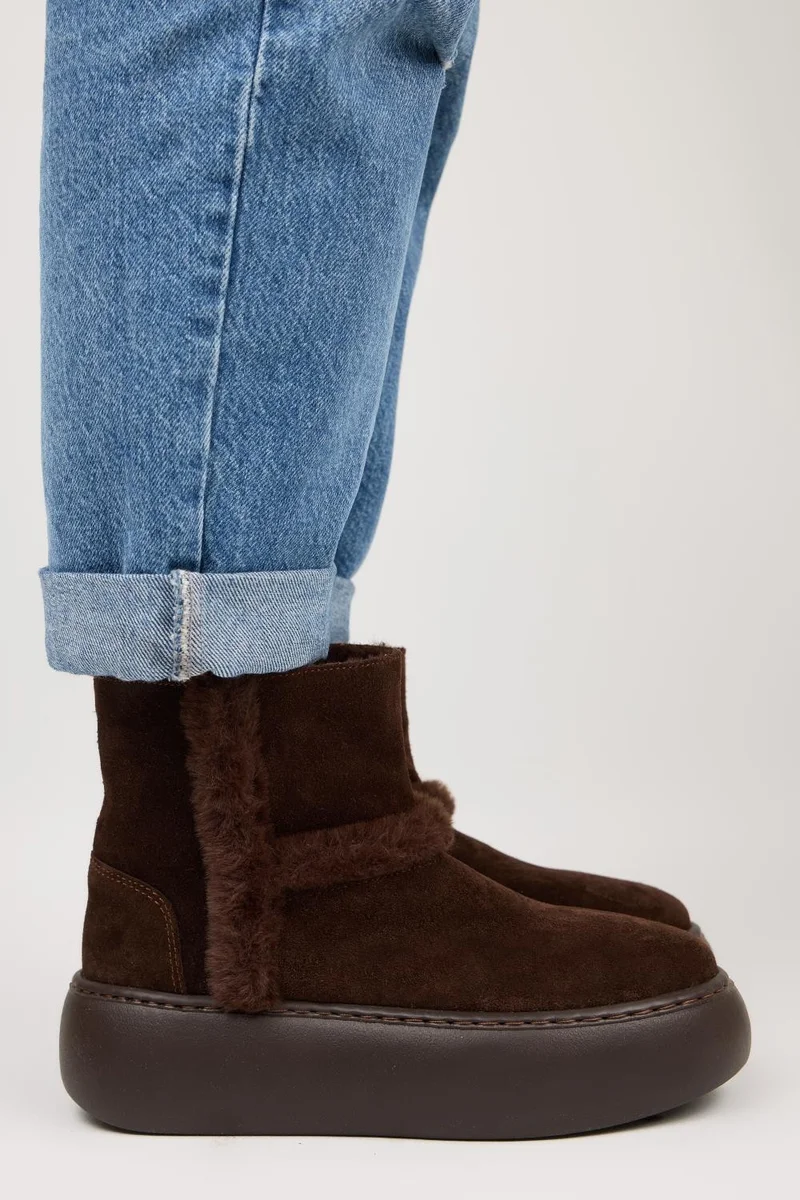 Manijero Manijero (Azura) Women's Genuine Leather Brown Boots with Fur Lining and Fur Trim