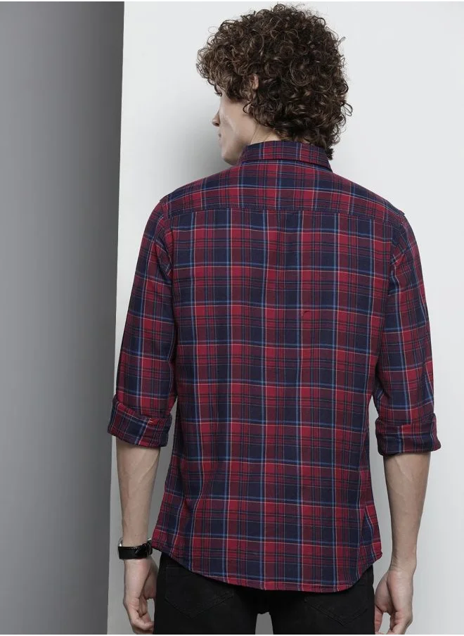 The Indian Garage Co Men Slim Fit Checkered Full Sleeves Spread Collar Casual Shirt