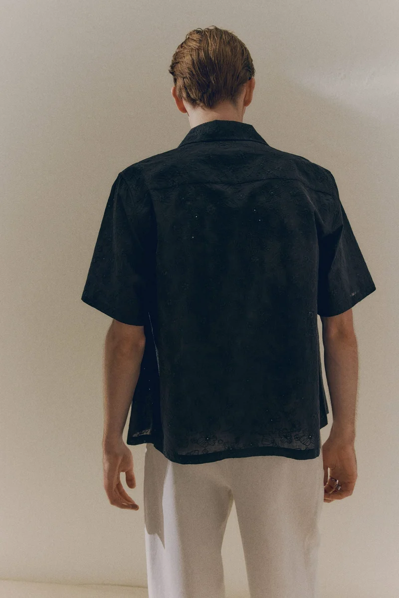 H&M  Regular Fit Embroidered resort shirt for Men | Best Price UAE