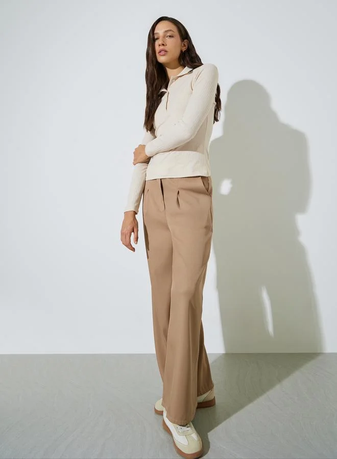 ستايلي Off-White Long Sleeve Ribbed Knit Polo Top