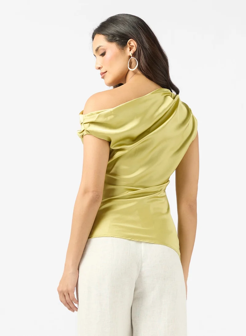 ايلا بلوزة بكسرات