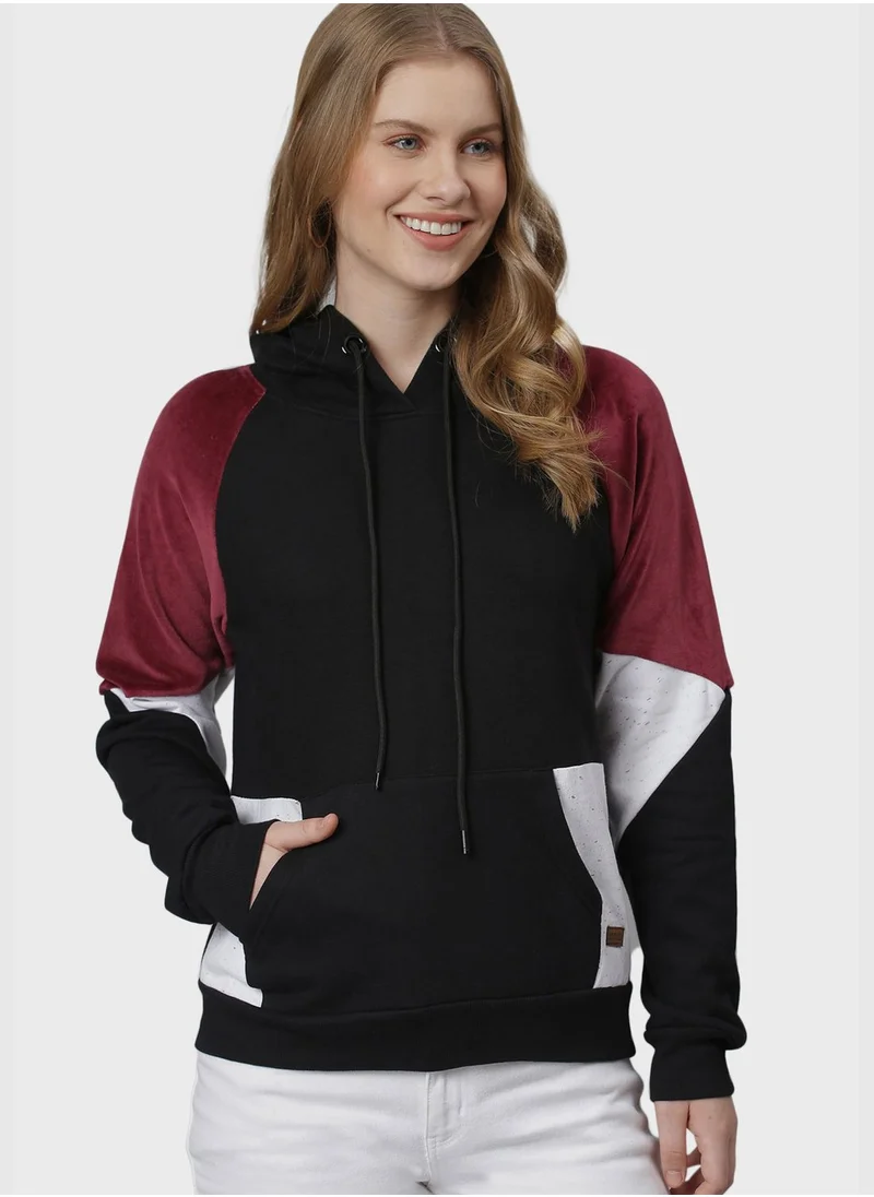 Campus Sutra Color block Hoodie