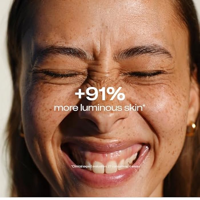 Lumene Nordic-C [Valo] Arctic Berry Face Oil - Antioxidant-Rich, Hydrating Serum with Vitamin C, Vitamin E & Hyaluronic Acid - Replenishes and Plumps Dry Skin - Vegan Skin Care (30 ml) - Image 5