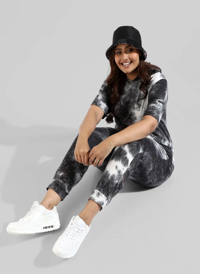 انستافاب بلس Tye-Dye Stylish Hooded Co-Ords Set