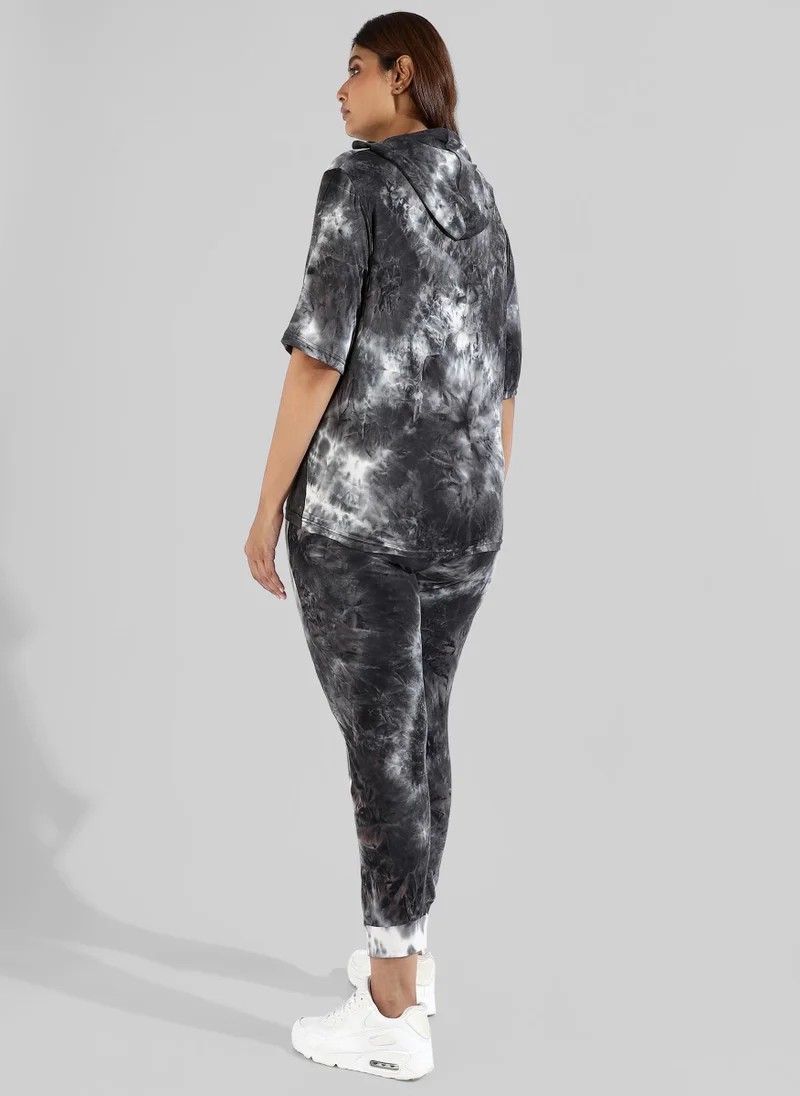 Instafab Plus Tye-Dye Stylish Hooded Co-Ords Set