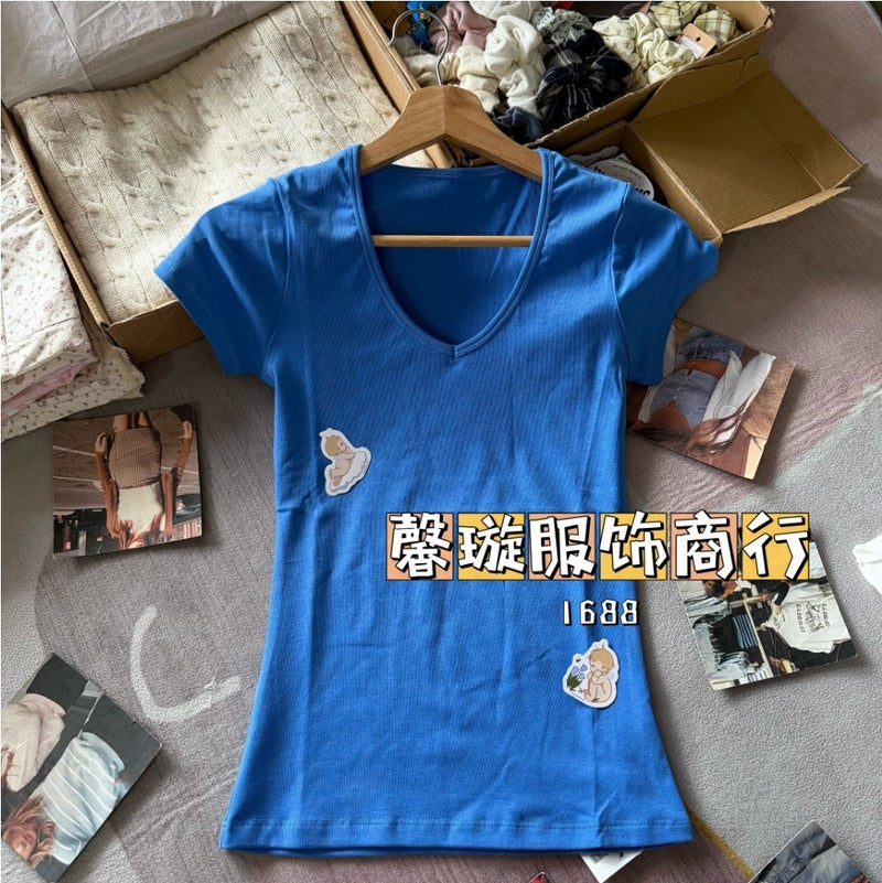 Bm Style Hot Girl Style Green V-Neck Short-Sleeved T-Shirt for Women Bm Pure Color Simple Slim Fit Versatile Top That Shows Off Your Complexion - Image 1